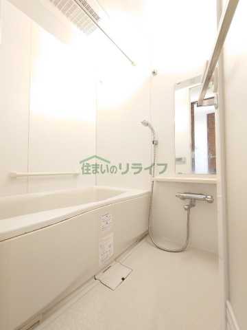 バス・シャワールーム　別部屋参考写真