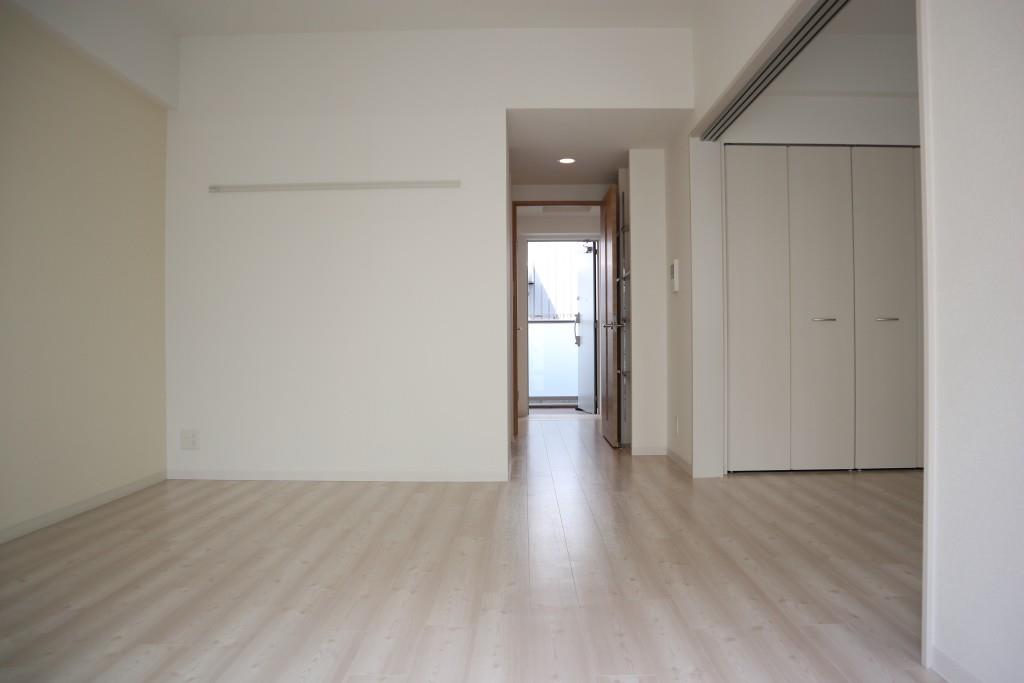 バス・シャワールーム　同type、別のお部屋となります。色味が異なる可能性がありま