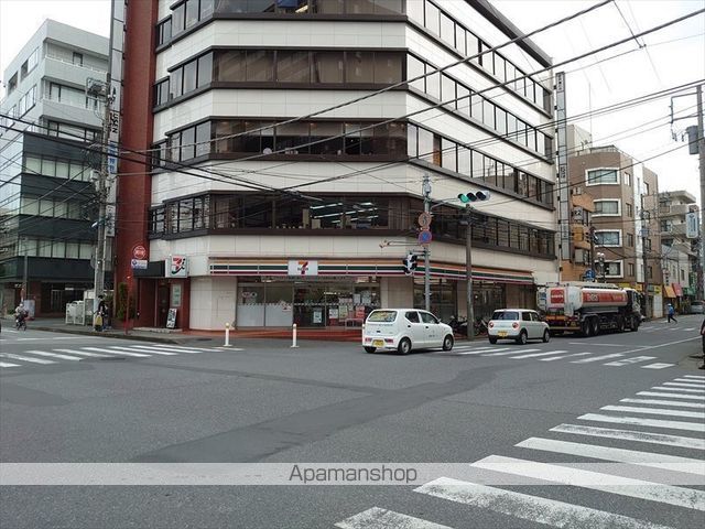 コンビニ　セブンイレブン（コンビニ）まで1137m