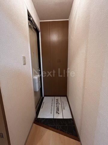 セジュールサンモリ Aの玄関写真