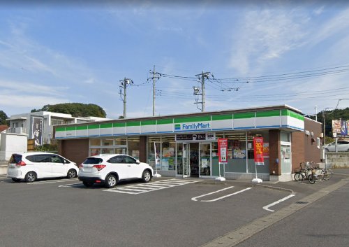 コンビニ　ファミリーマート 宇都宮戸祭店（コンビニ）まで297m