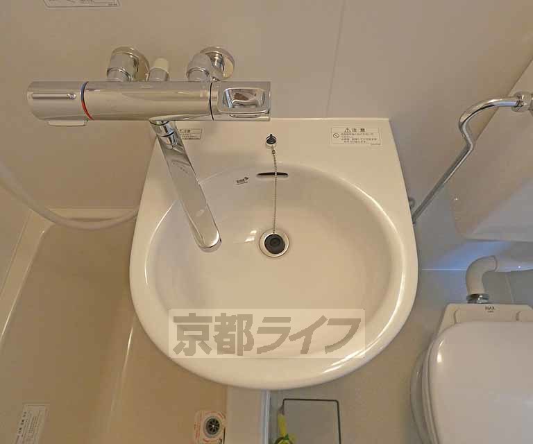 洗面設備　洗面台です。
