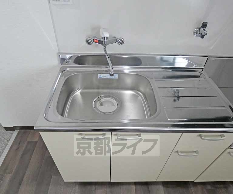 その他設備　給湯リモコンです。