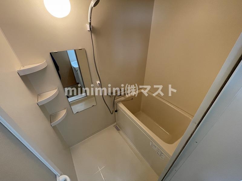 バス・シャワールーム　別部屋参考写真