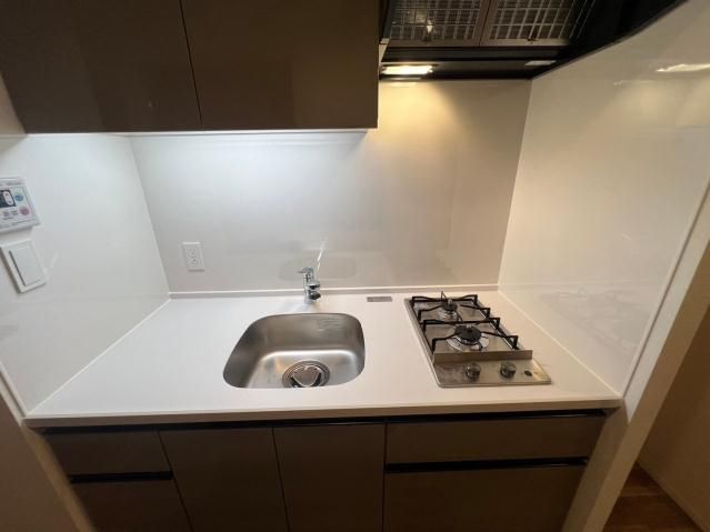 キッチン　写真は同タイプ住居です。
