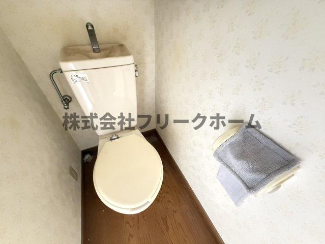 ＪＲ中央線 三鷹駅 徒歩14分 2階建 築26年のトイレ写真