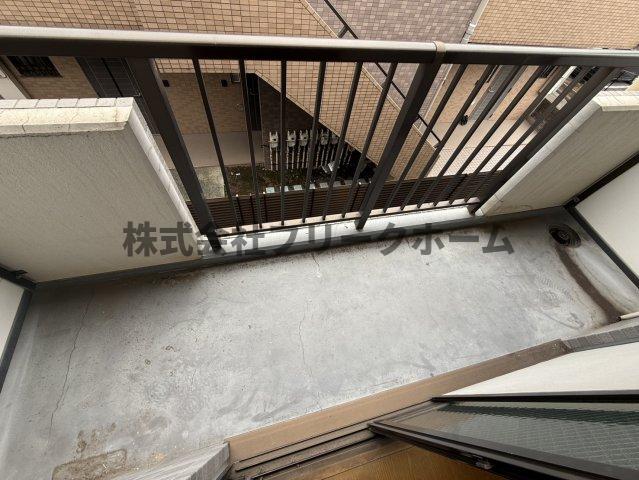 ＪＲ中央線 三鷹駅 徒歩14分 2階建 築26年の内装写真