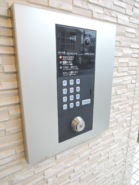 セキュリティ　☆　オートロック付です　☆