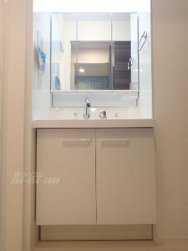 洗面設備　洗髪洗面化粧台
