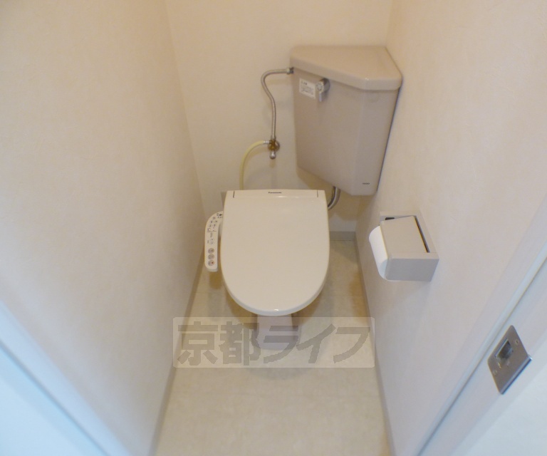 トイレ　清潔感のあるトイレです。