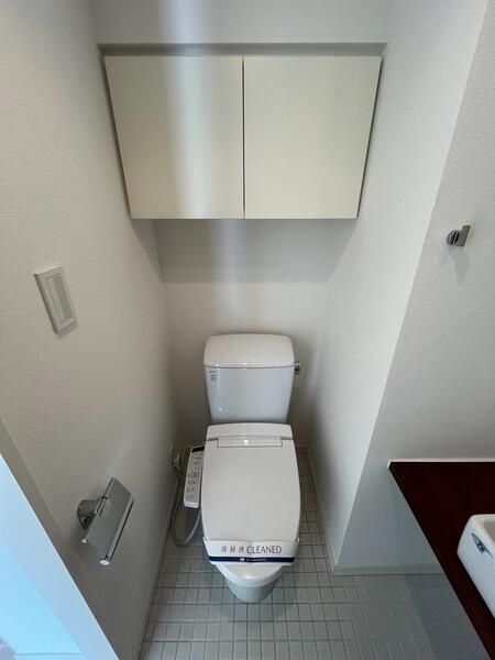 トイレ　トイレもきれいです
