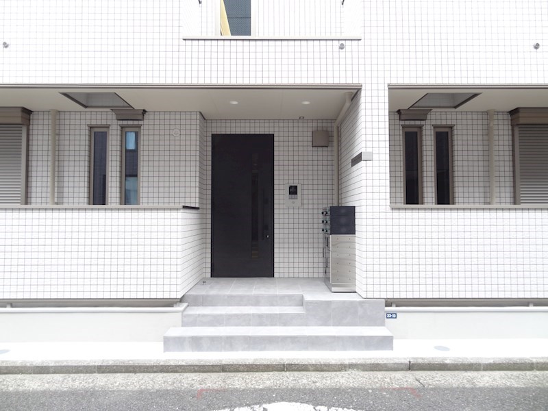 Weiss Residenz Nakazawa (ヴァイスレジデンツの外観写真