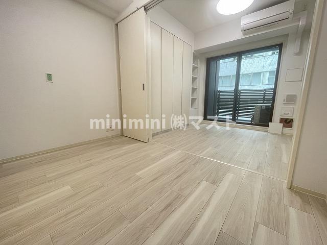 ソルレヴェンテ北堀江Qの居間写真