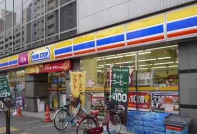 コンビニ　ミニストップ志茂駅前店（コンビニ）まで460m