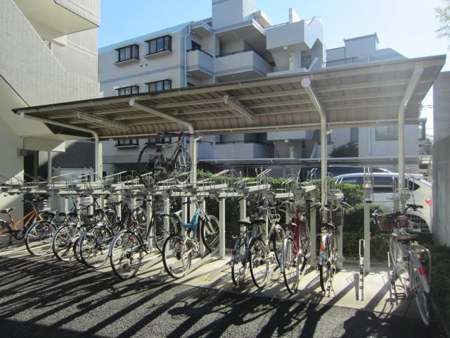 その他共有部分　★屋根付き駐輪場★