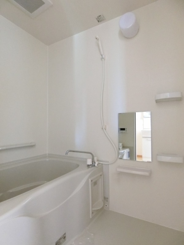 バス・シャワールーム　図面と現状に相違がある場合には現状を優先