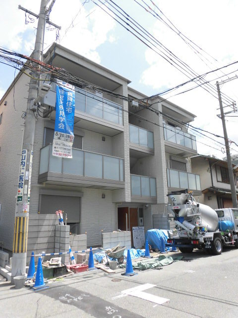 シャーメゾン背戸口