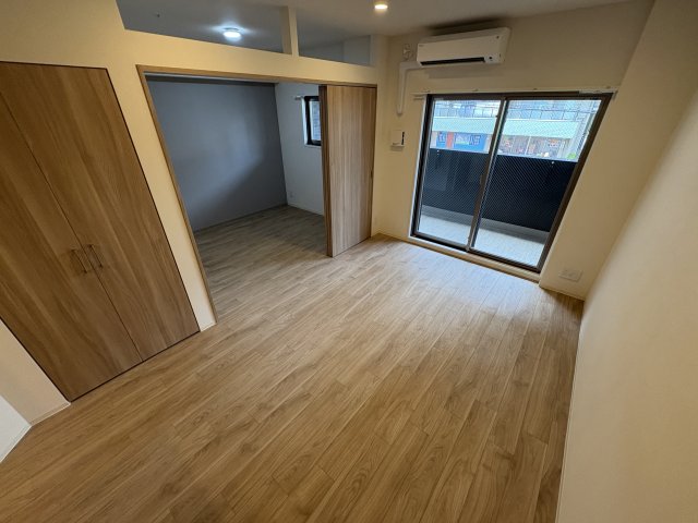 ミラージュパレス新梅田Cieloの居間写真