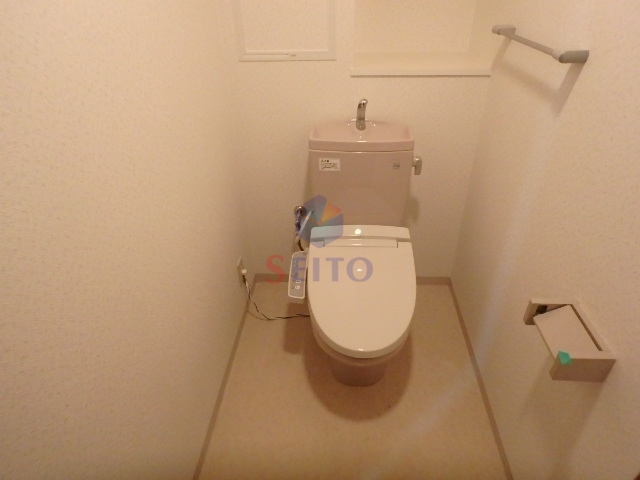 ラフィネ豊中南のトイレ写真