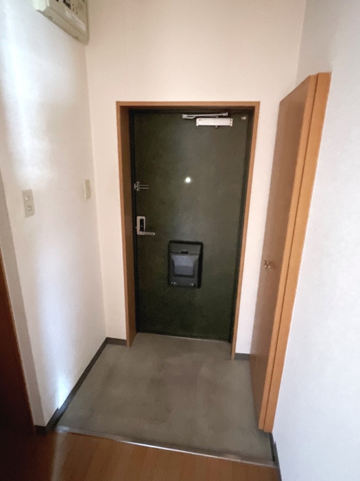 酒井マンションの玄関写真