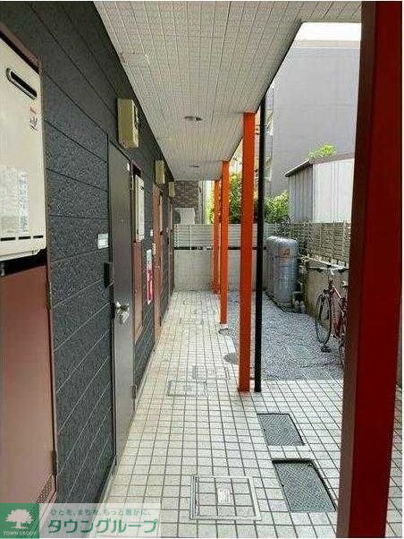 エントランス　エントランス