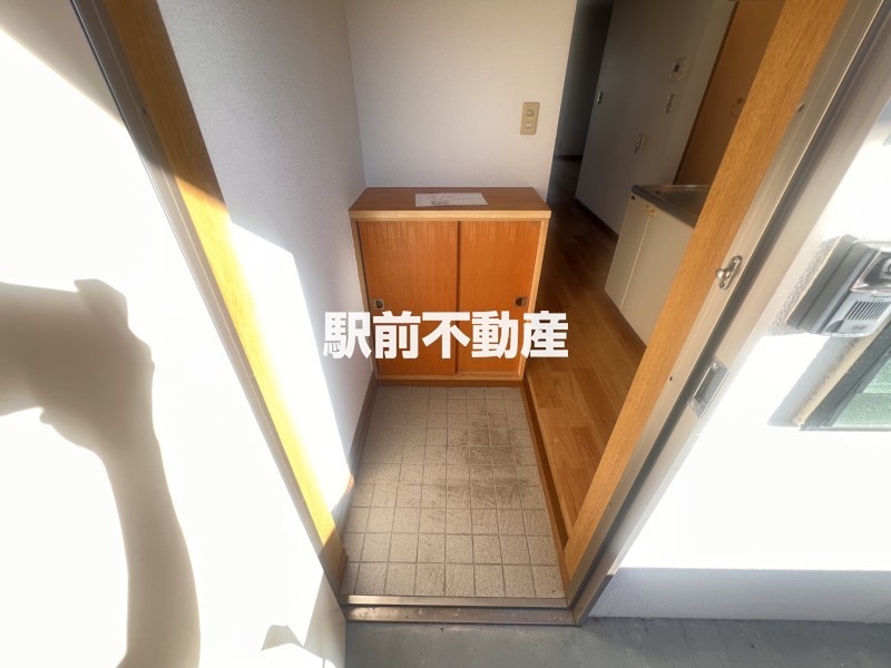 玄関　２０３号室流用