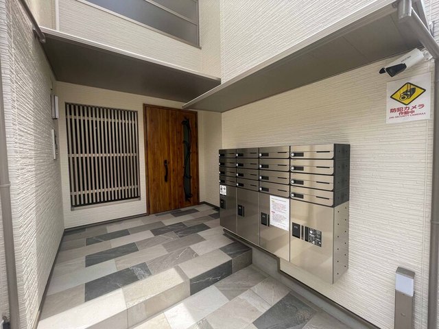 近鉄けいはんな線 荒本駅 徒歩11分 3階建 築4年の外観写真