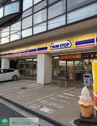 コンビニ　ミニストップ大船店（コンビニ）まで597m