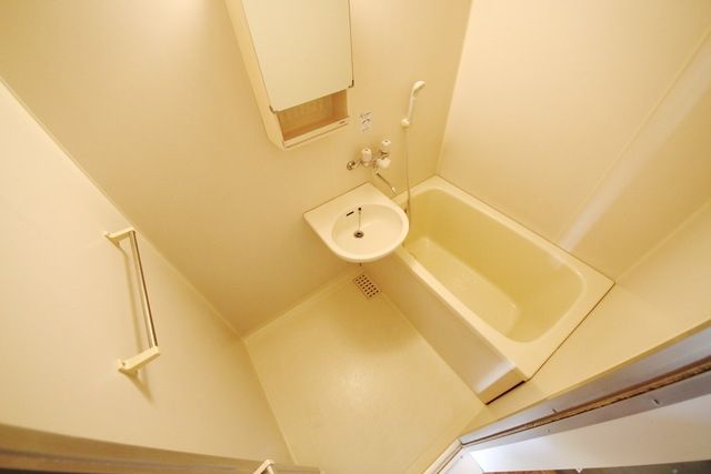 メゾンボヌールの風呂写真
