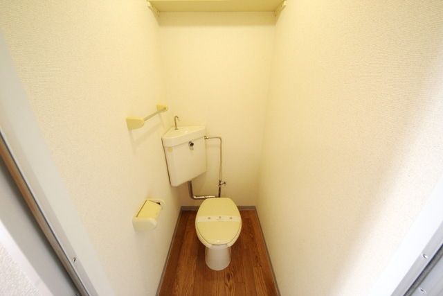 メゾンボヌールのトイレ写真