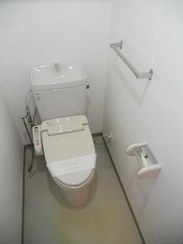 トイレ　★うれしいウォシュレット付トイレ★
