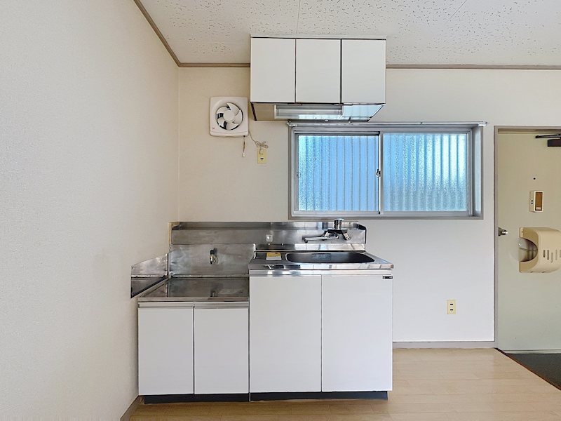 小田急線 町田駅 徒歩10分 2階建 築47年のキッチン写真
