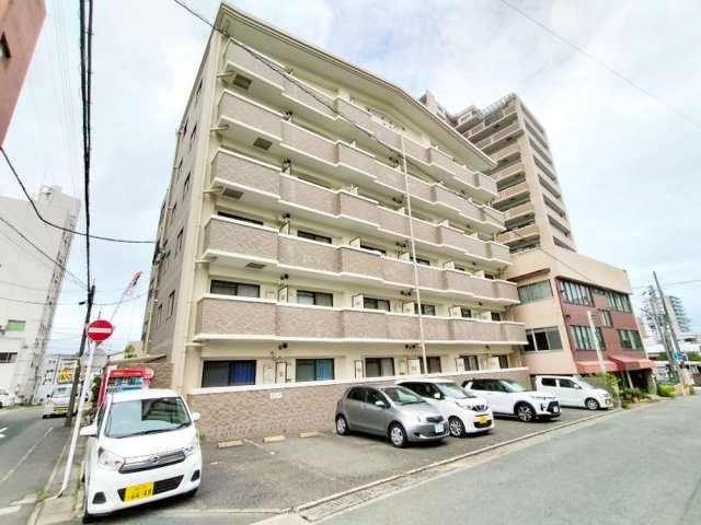 建物外観　綺麗な外観です☆