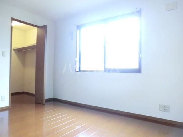 URBAN COURT Bの内装写真
