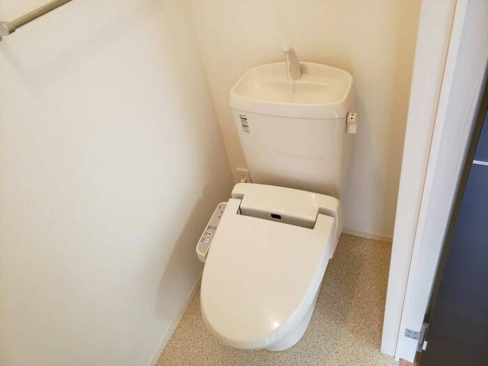 ル・レーヴ Dのトイレ写真