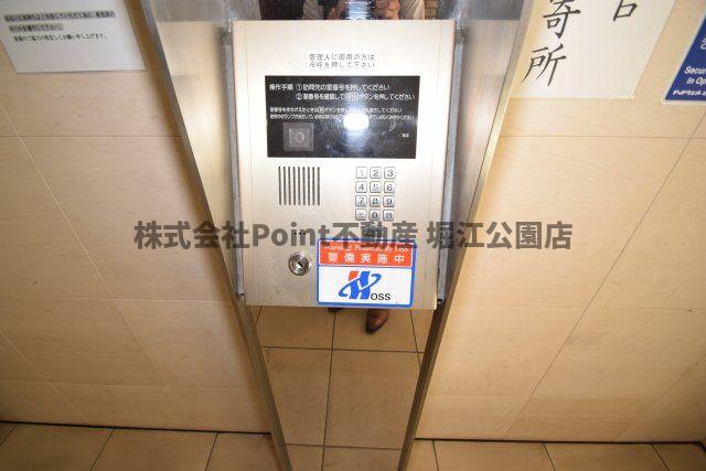 地下鉄御堂筋線 心斎橋駅 徒歩7分 11階建 築24年の外観写真