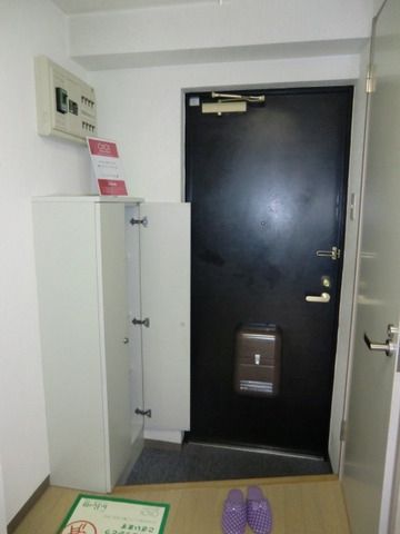 玄関　靴収納付きの玄関です