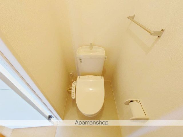 ＪＲ阪和線 紀伊駅 徒歩23分 2階建 築17年のトイレ写真