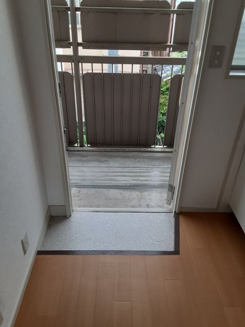 岩田コーポの玄関写真