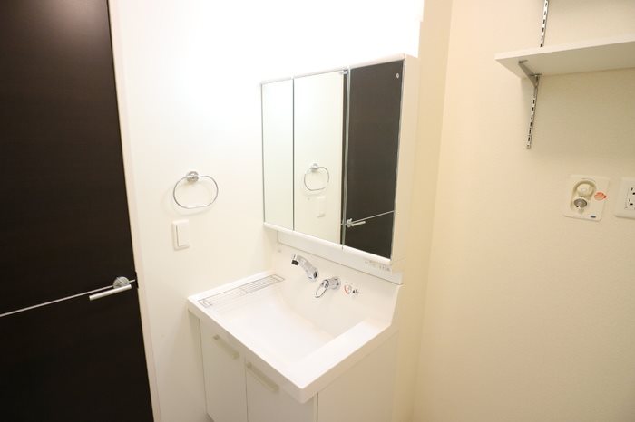 洗面設備　※別部屋写真の為、現況優先