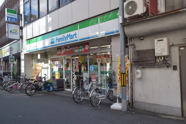 コンビニ　ファミリーマート　大宮五丁目（コンビニ）まで573m