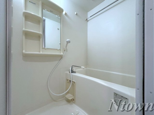 バス・シャワールーム　日々の疲れを癒すお風呂付です