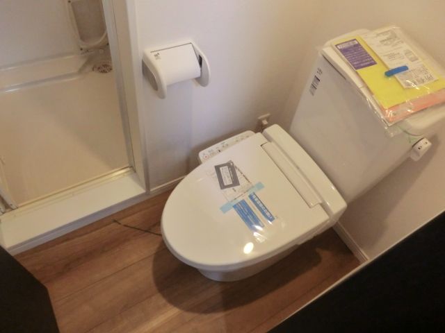エヌカーサ烏山のトイレ写真