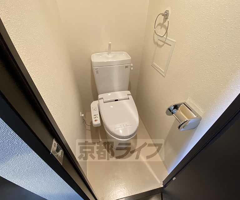 アスヴェル京都烏丸五条のトイレ写真