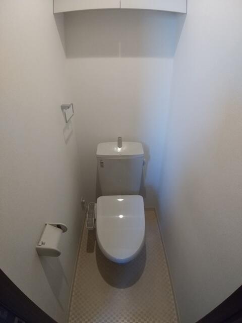 東急池上線 長原駅 徒歩8分 2階建 築10年のトイレ写真
