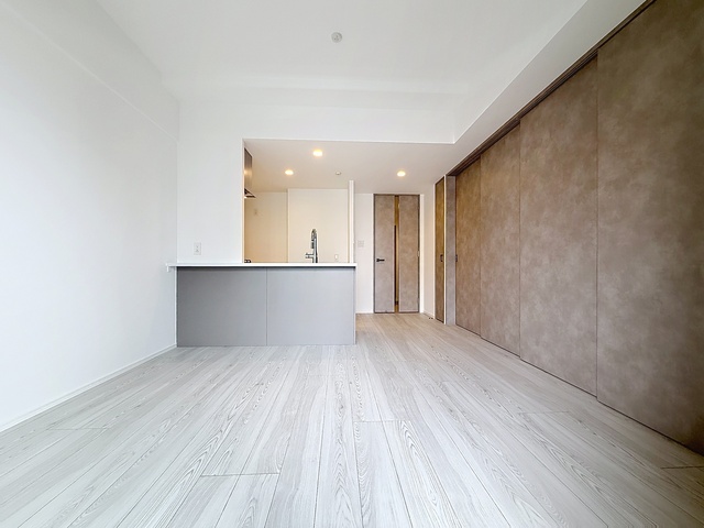 SーRESIDENCE博多駅東awesomeの居間写真