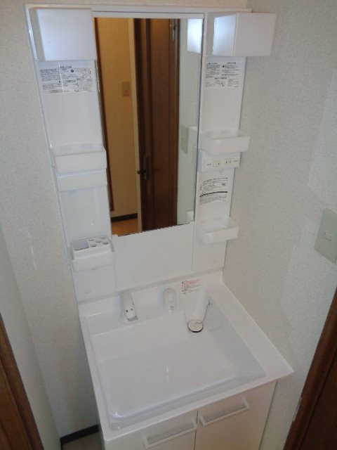 石川ベルメゾンC棟の内装写真