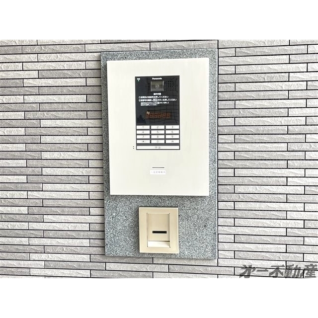エントランス　オートロック