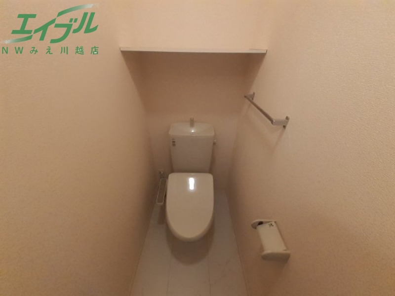 トイレ　別部屋同タイプ