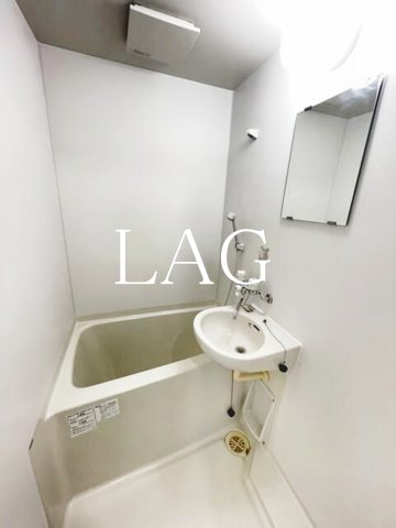 バス・シャワールーム　お風呂です。